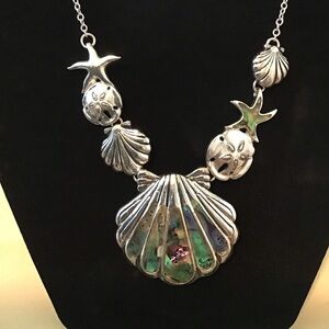 Silver Tone Abalone Sealife Pendant Necklace  16” - NWOT